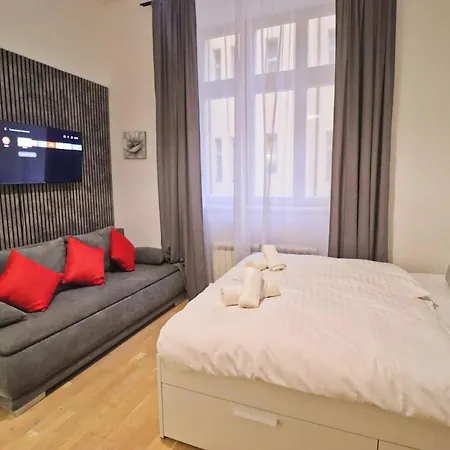 Modern In The Heart Of Apartment