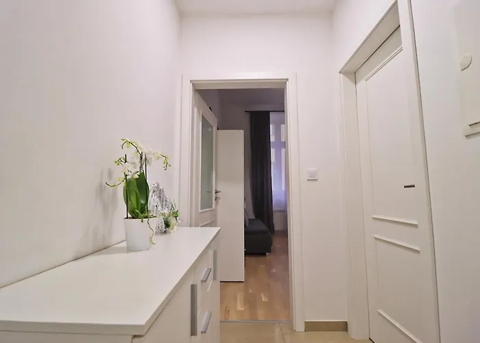 Modern In The Heart Of 布拉格